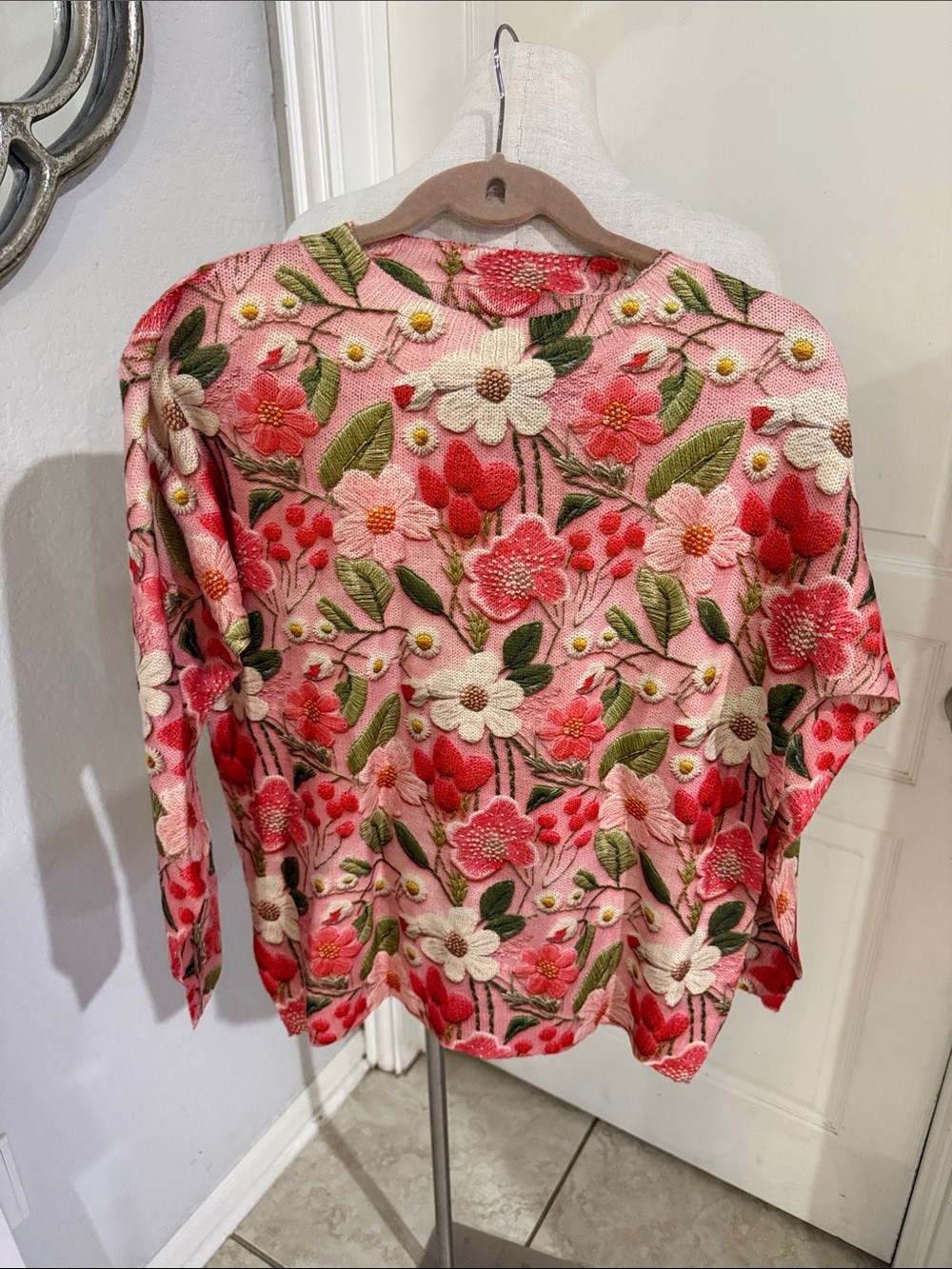 Floral long sleeve medium